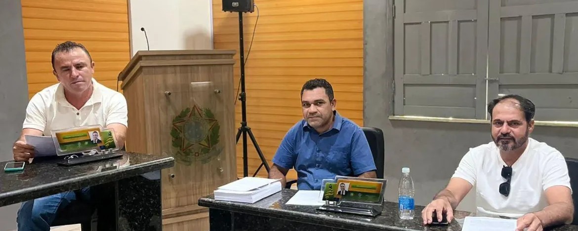 Comissão de Orçamento e Finanças da Câmara Municipal de Jurema analisa Projeto da Lei de Diretrizes Orçamentárias para 2027